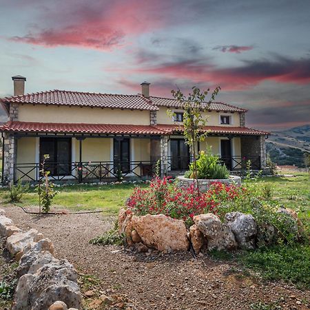 Chalet Renata 1 Livadi Arachovas Kalívia Esterno foto