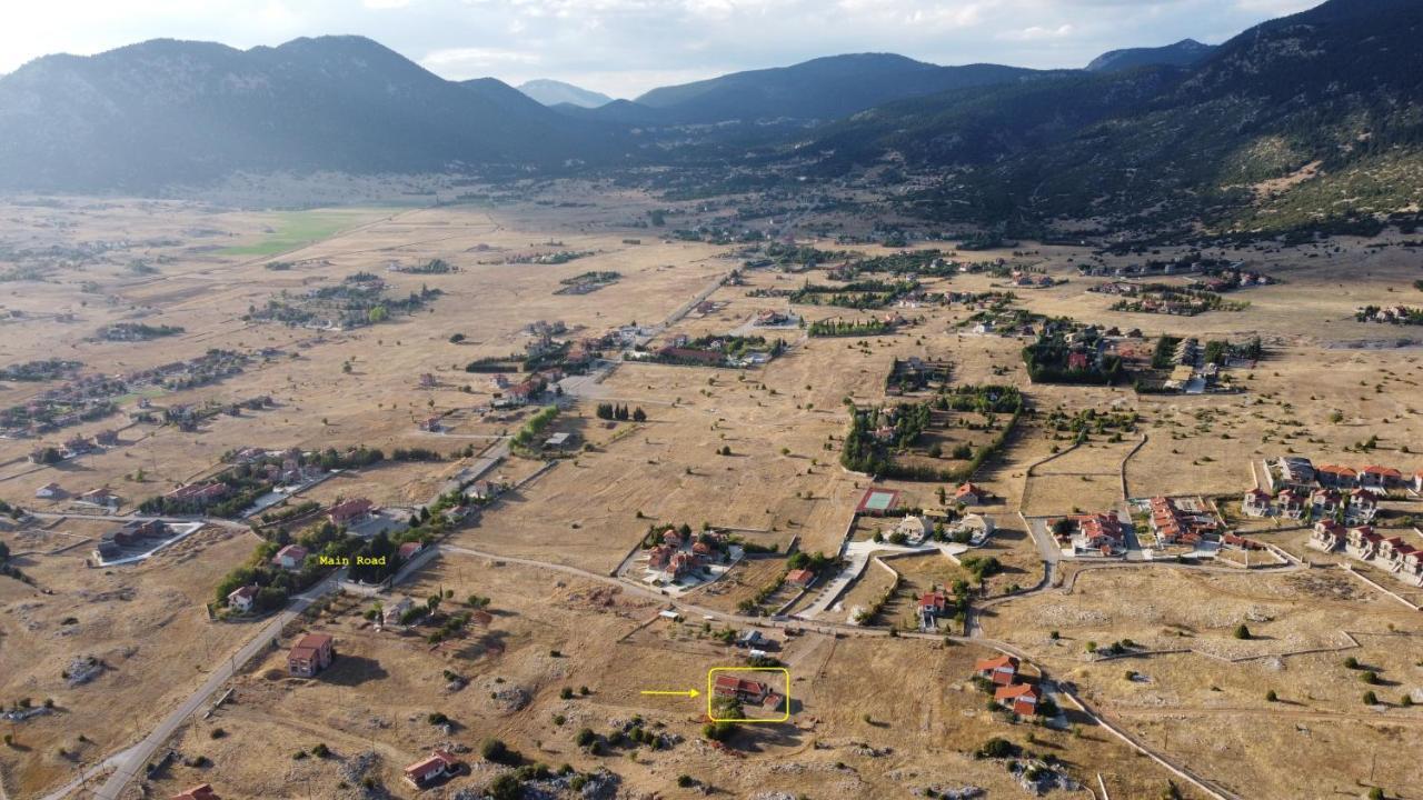 Chalet Renata 1 Livadi Arachovas Kalívia Esterno foto